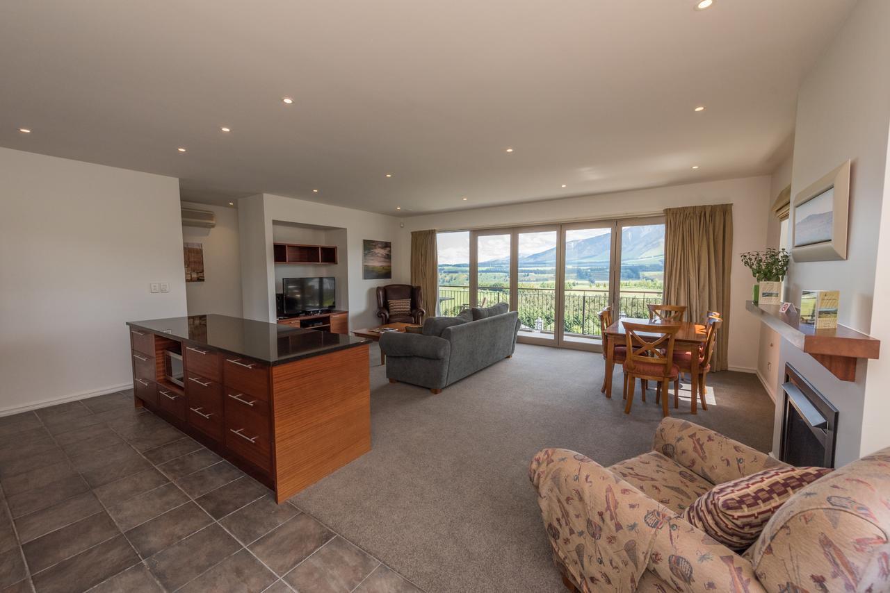 Canterbury High Country Villas Windwhistle Εξωτερικό φωτογραφία